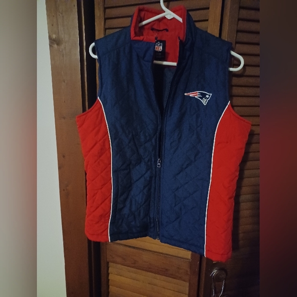 Jackets & Blazers - Patriots Nfl Blue and Red Quilted Vest